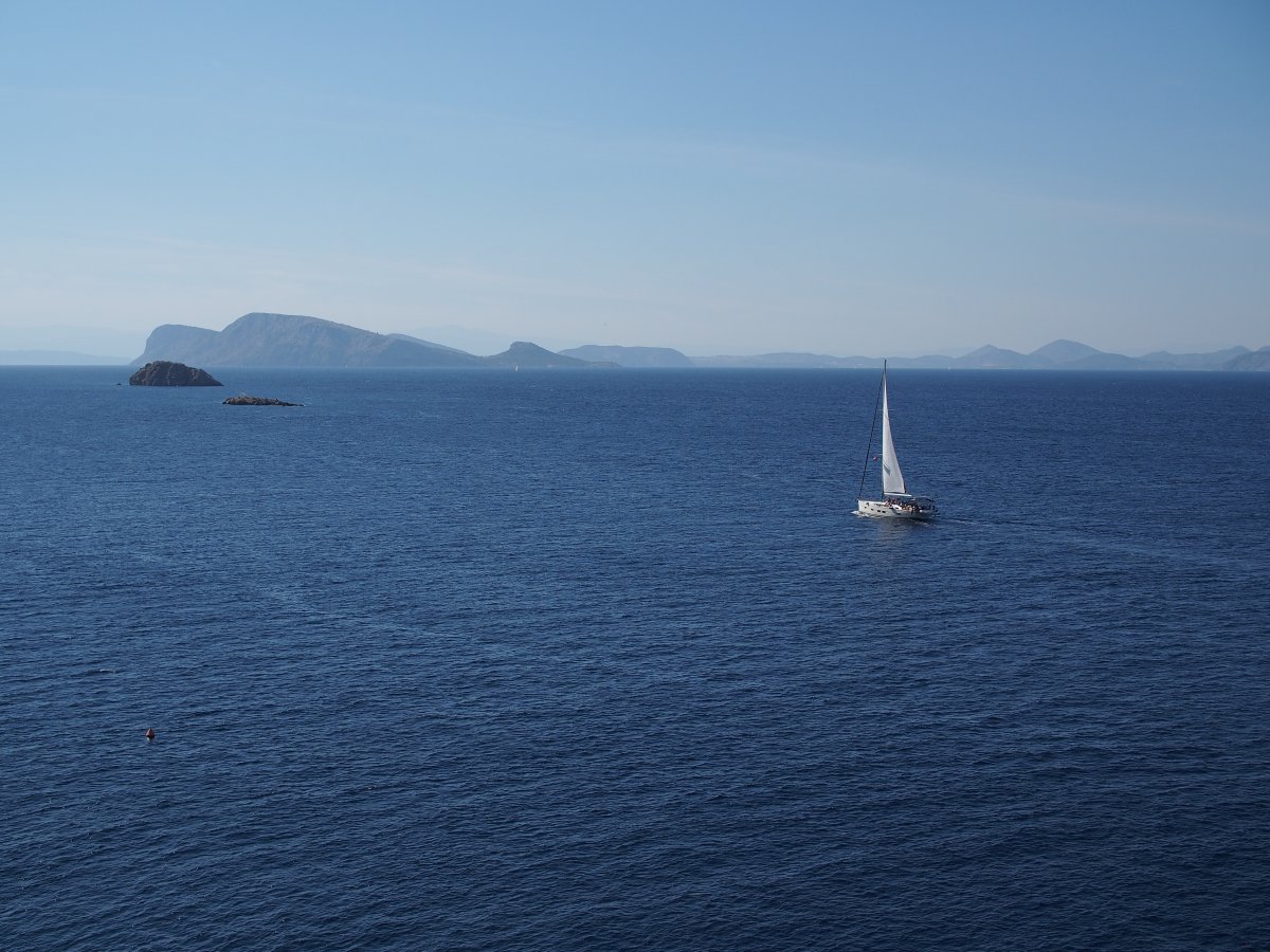 Segler - Community, Katzenliebe und Abschiede in Poros